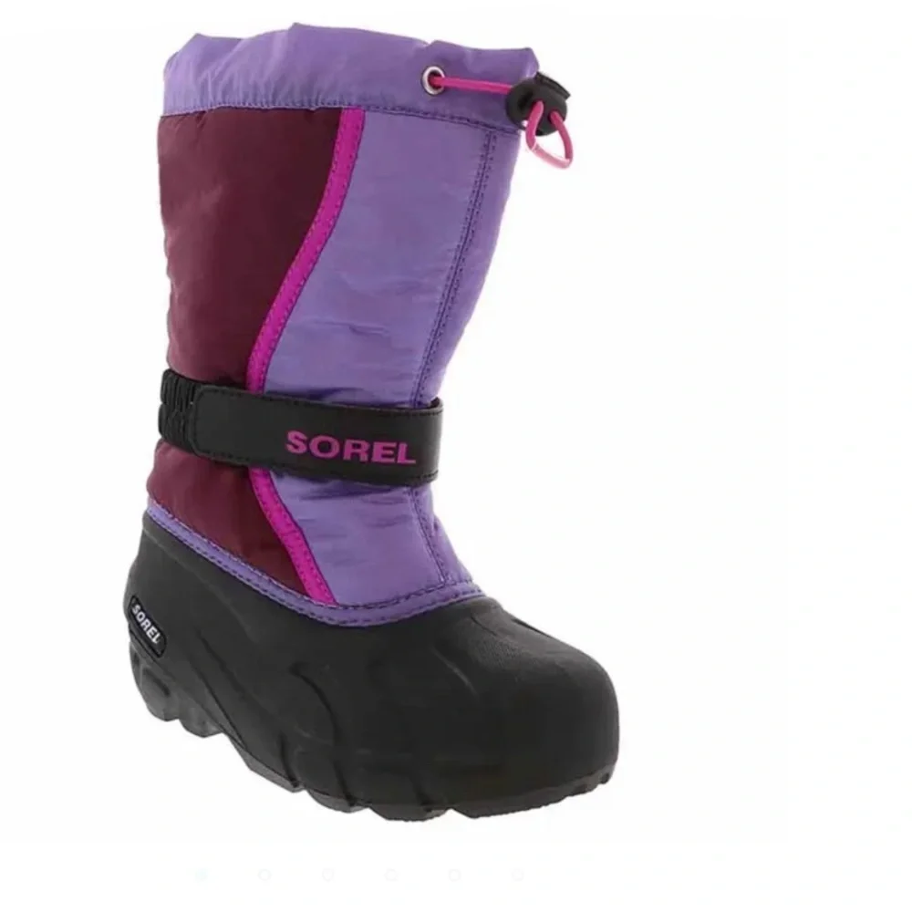 SOREL YOUTH FLURRY GIRLS’ SNOW BOOT size 7.